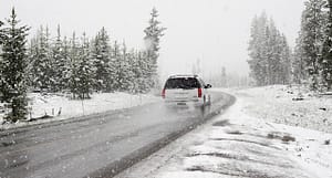 snow, road, suv-1281636.jpg